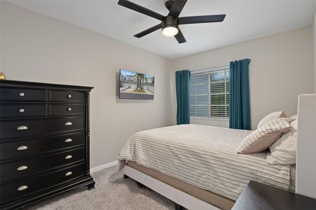 18105 NASSAU POINT DRIVE, Tampa, FL 33647