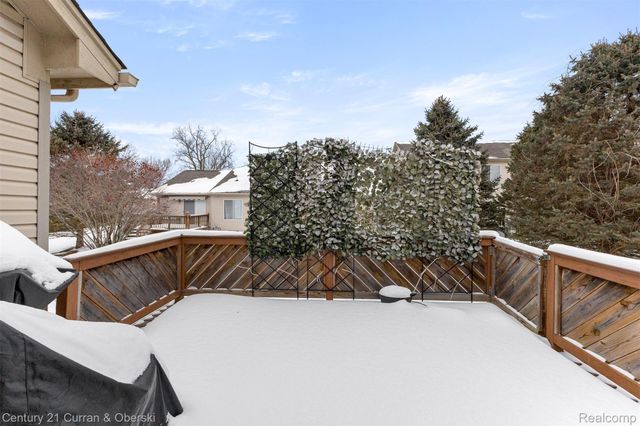 17308 S Lucille Circle, Huron Charter Township, MI 48164