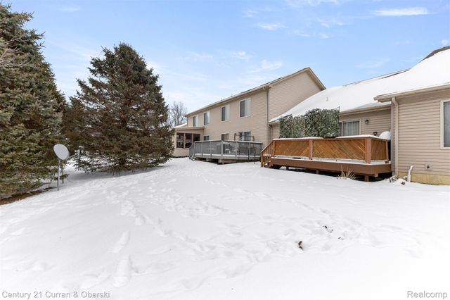 17308 S Lucille Circle, Huron Charter Township, MI 48164