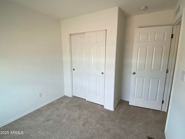 410 W VENICE Way, Paulden, AZ 86334