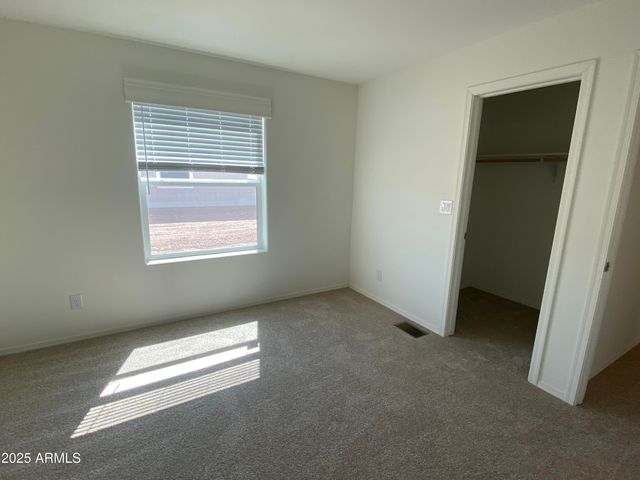 410 W VENICE Way, Paulden, AZ 86334