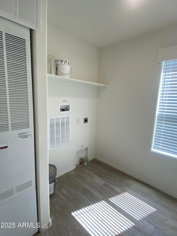 410 W VENICE Way, Paulden, AZ 86334