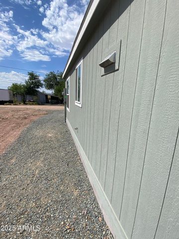 410 W VENICE Way, Paulden, AZ 86334