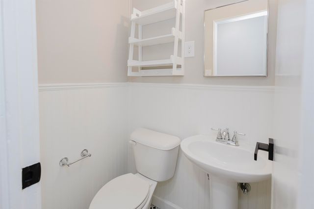 421 MCDERMITT DR, Memphis, TN 38120