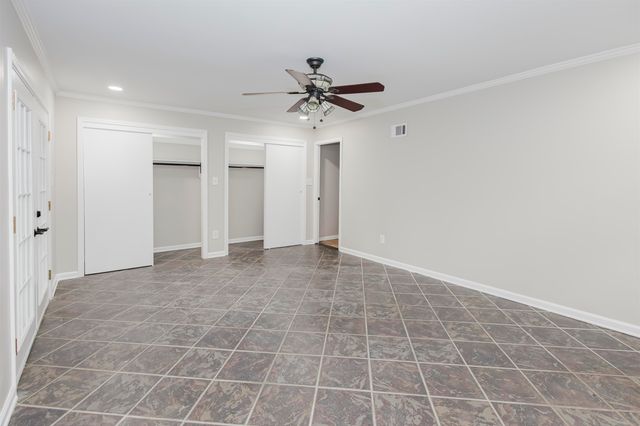 421 MCDERMITT DR, Memphis, TN 38120