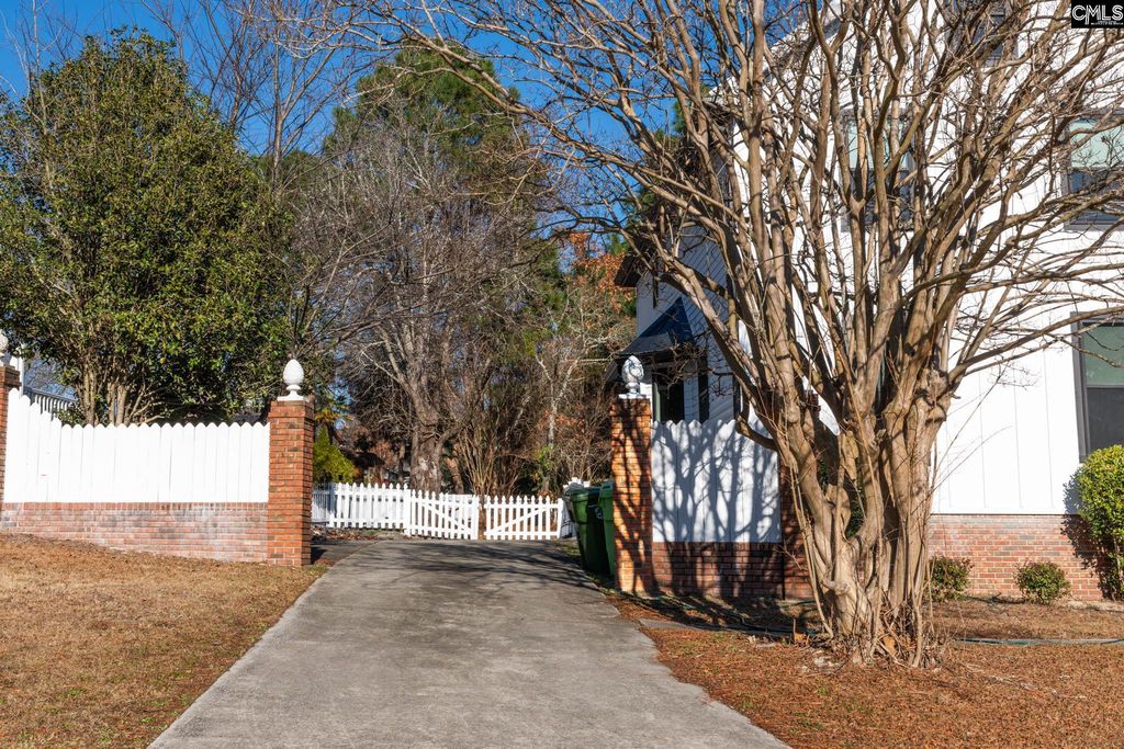 203 Sparkleberry Lane, Columbia, SC 29229