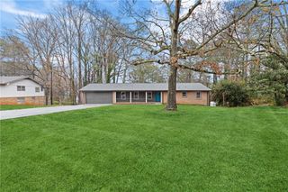 2224 Hudson SW Drive, Lilburn, GA 30047