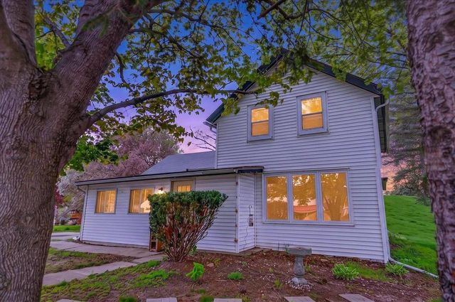 510 Scott Street, Mazomanie, WI 53560