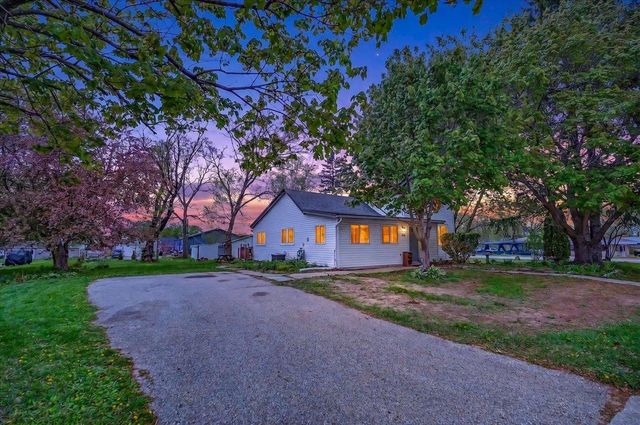 510 Scott Street, Mazomanie, WI 53560