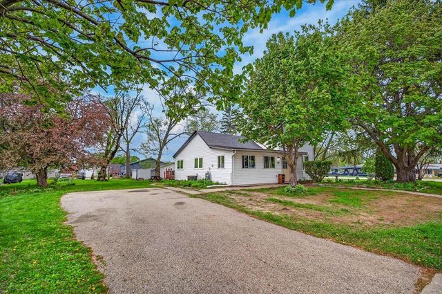 510 Scott Street, Mazomanie, WI 53560