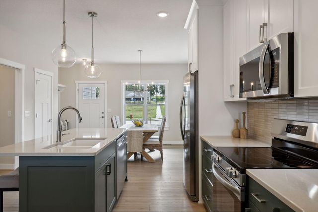 1433 Anchor Avenue, River Falls, WI 54022