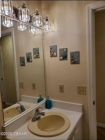 101 Bent Tree Dr Apt 24, Daytona Beach, FL 32114