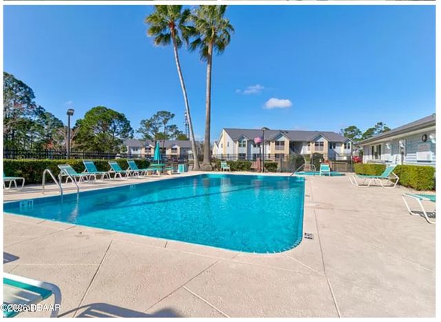 101 Bent Tree Dr Apt 24, Daytona Beach, FL 32114