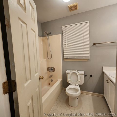 4016 Bankside Drive, Fayetteville, NC 28311