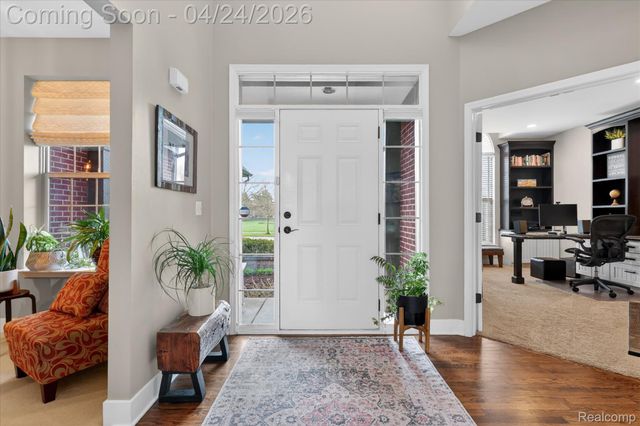 3226 Estate View Court, Commerce Charter Township, MI 48382