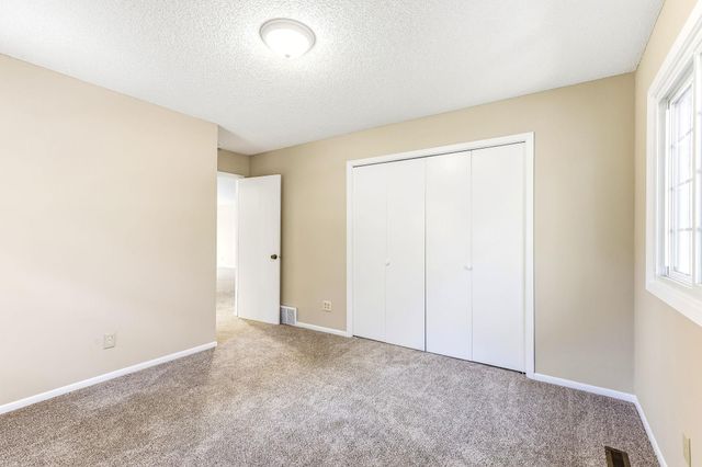 13205 W Manor Boulevard, Burnsville, MN 55337