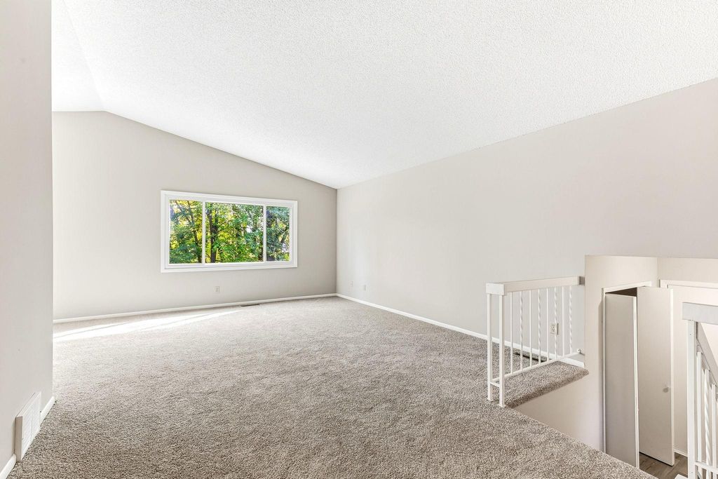 13205 W Manor Boulevard, Burnsville, MN 55337 — photo 3