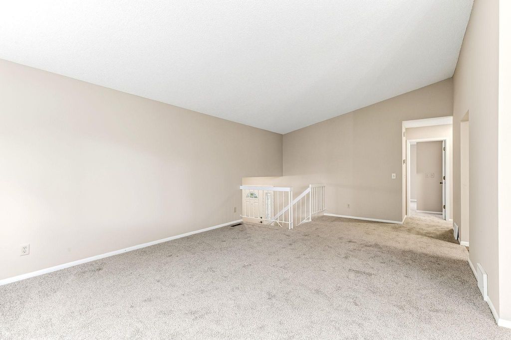 13205 W Manor Boulevard, Burnsville, MN 55337 — photo 4