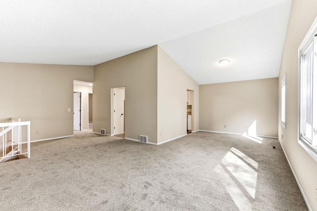 13205 W Manor Boulevard, Burnsville, MN 55337 — photo 5