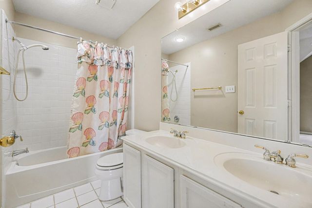 15719 El Dorado Oaks Drive, Houston, TX 77059