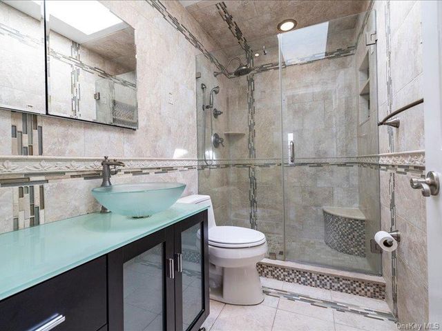 2864 Saint Johns Road, Oceanside, NY 11572