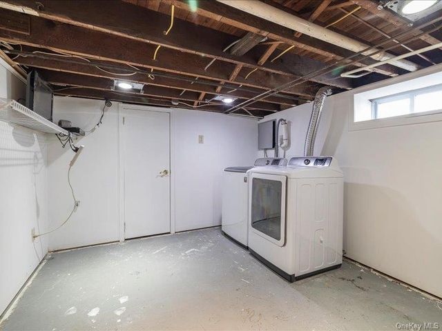 2864 Saint Johns Road, Oceanside, NY 11572