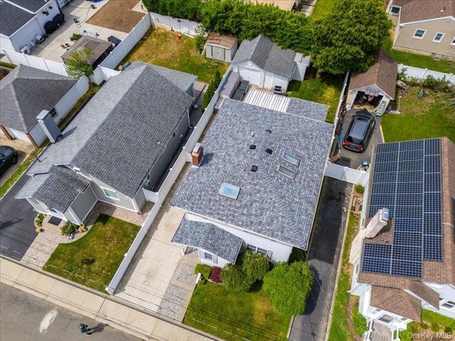 2864 Saint Johns Road, Oceanside, NY 11572