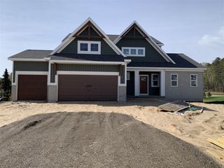 7870 Woodhurst Drive, Rockford, MI 49341