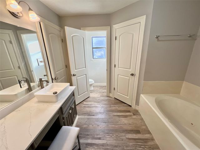 108 Audubon Woods Drive, Richwood, TX 77531