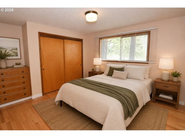 2180 W 24TH Ave, Eugene, OR 97405