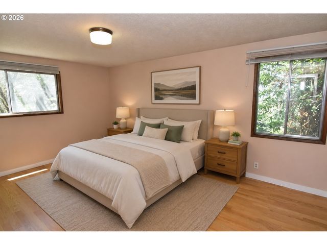 2180 W 24TH Ave, Eugene, OR 97405