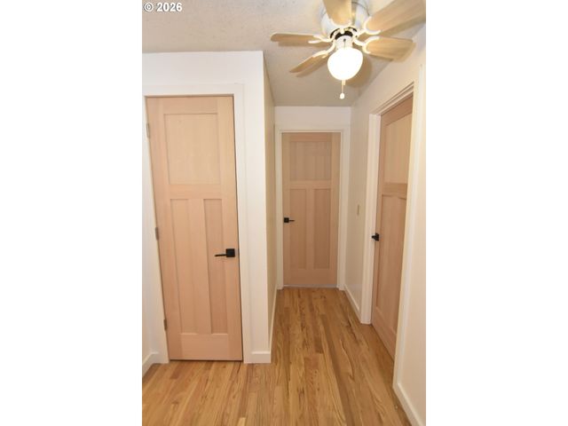 2180 W 24TH Ave, Eugene, OR 97405