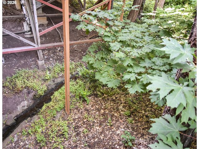2180 W 24TH Ave, Eugene, OR 97405