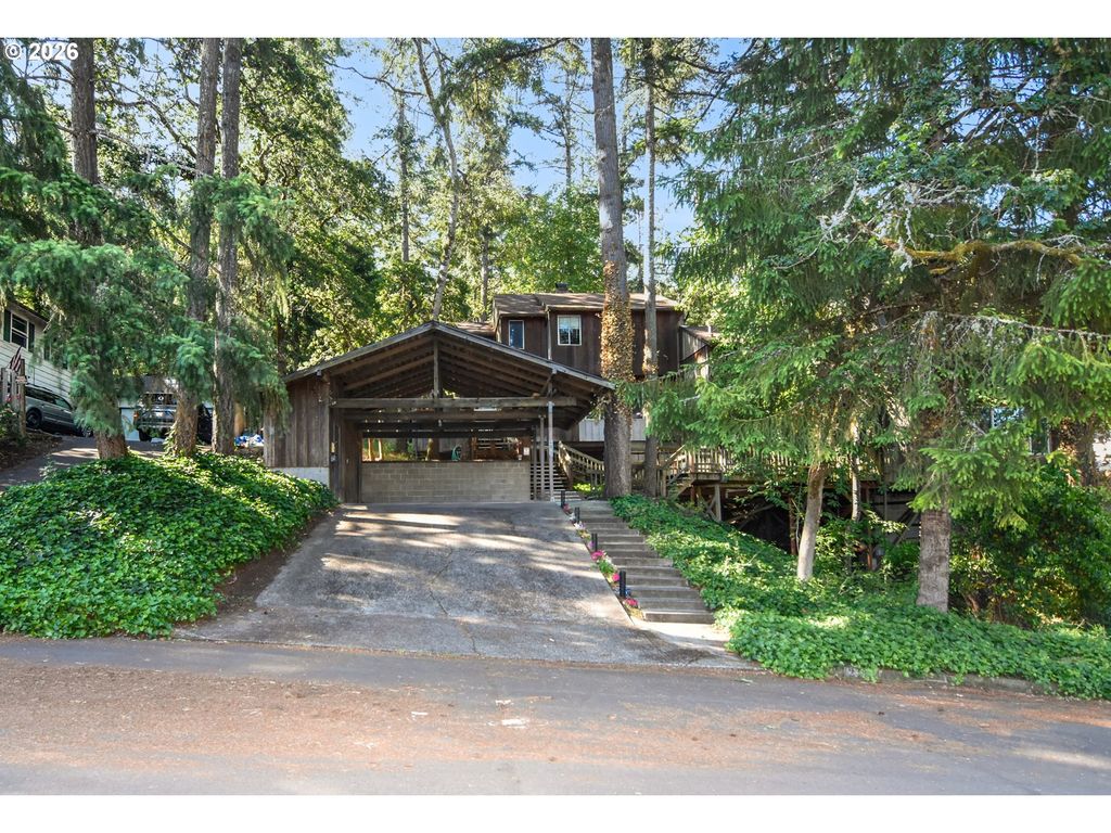 2180 W 24TH Ave, Eugene, OR 97405