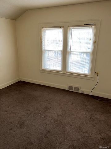 5902 Wayburn Street, Detroit, MI 48224