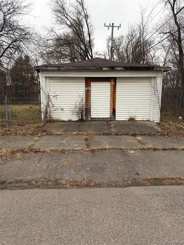 5902 Wayburn Street, Detroit, MI 48224