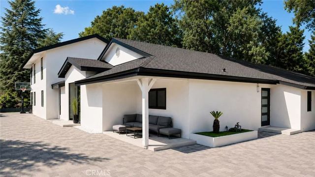 5509 Oakdale, Woodland Hills, CA 91364
