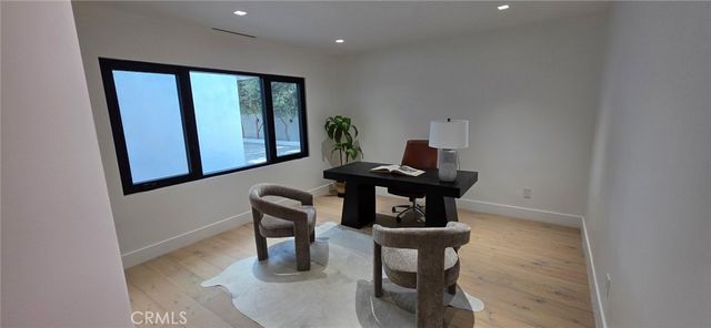5509 Oakdale, Woodland Hills, CA 91364