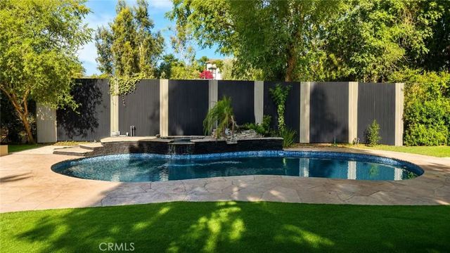 5509 Oakdale, Woodland Hills, CA 91364