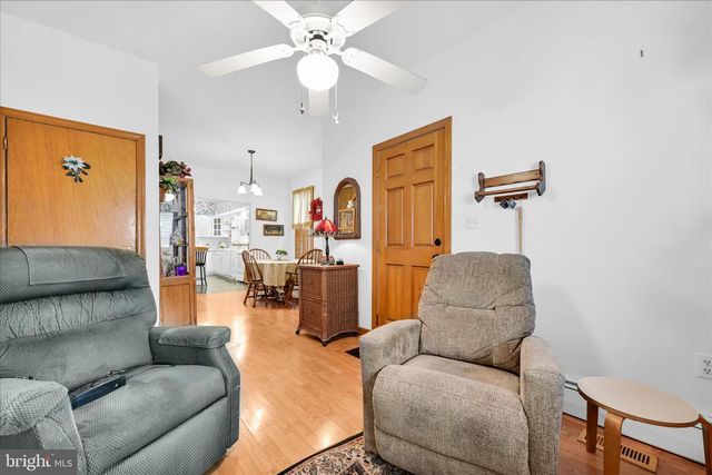 117 S MORRIS ST, Saint Clair, PA 17970