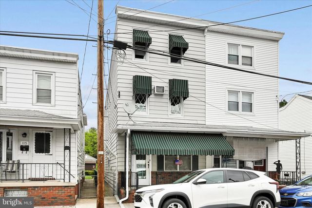 117 S MORRIS ST, Saint Clair, PA 17970