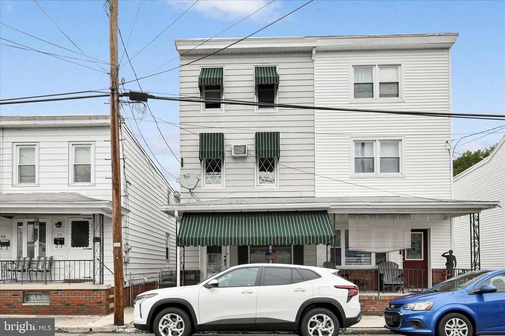 117 S MORRIS ST, Saint Clair, PA 17970
