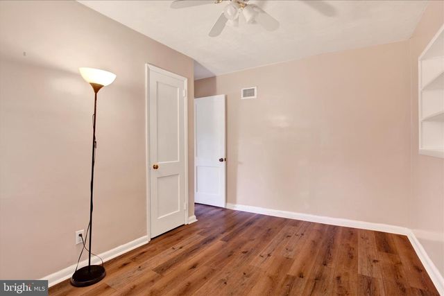 8215 16TH AVE, Hyattsville, MD 20783