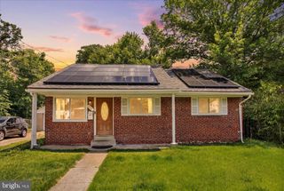 8215 16TH AVE, Hyattsville, MD 20783