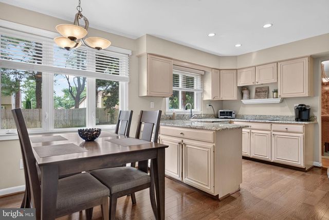 2010 QUEEN ANNE RD, Cherry Hill, NJ 08003