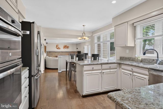 2010 QUEEN ANNE RD, Cherry Hill, NJ 08003