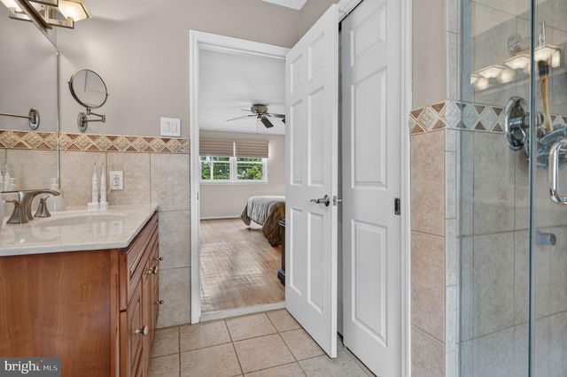 2010 QUEEN ANNE RD, Cherry Hill, NJ 08003