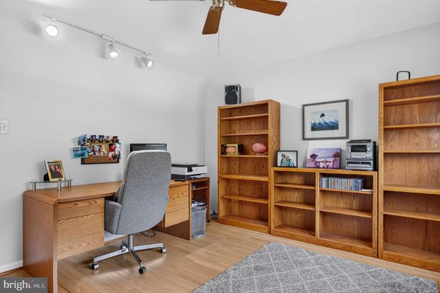 2010 QUEEN ANNE RD, Cherry Hill, NJ 08003