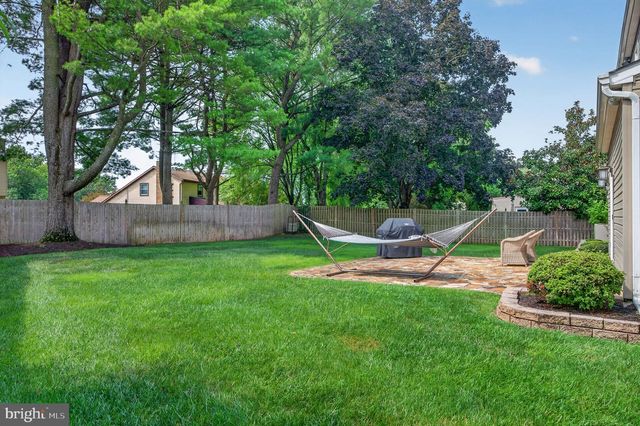 2010 QUEEN ANNE RD, Cherry Hill, NJ 08003