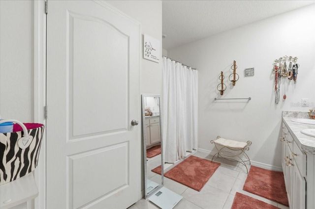 124 EMANUELLE DRIVE, Winter Haven, FL 33884